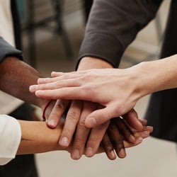 Who Shoulders the Responsibility for Your Cloud Communication Migration?
